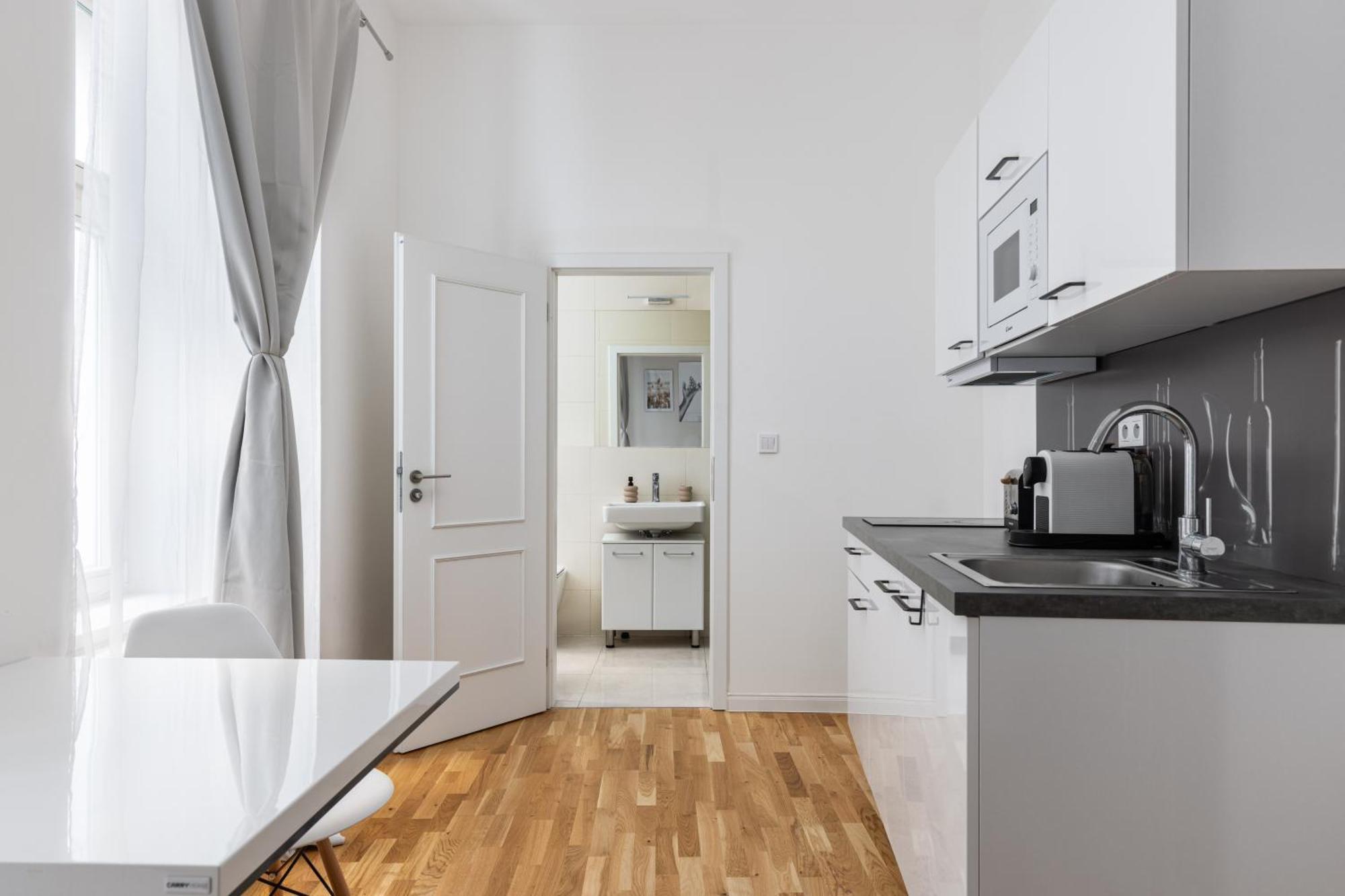 Stay2Gether Beige Nest - Metro Florenc Praha Exteriér fotografie